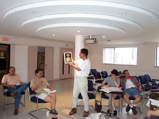 AAAC-June 2000_Award for Golf Tournament Chairman Robert Chua.JPG